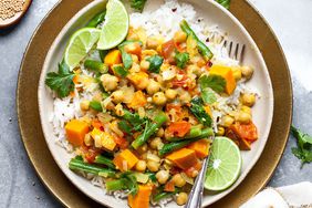 One-Pot Coconut Milk Curry with Chickpeas