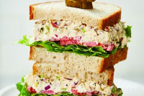 a recipe photo of the Nonny's Tuna Salad served on bread