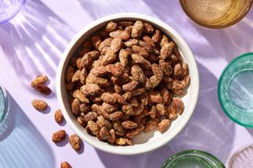 a recipe photo of the Snickerdoodle Almonds